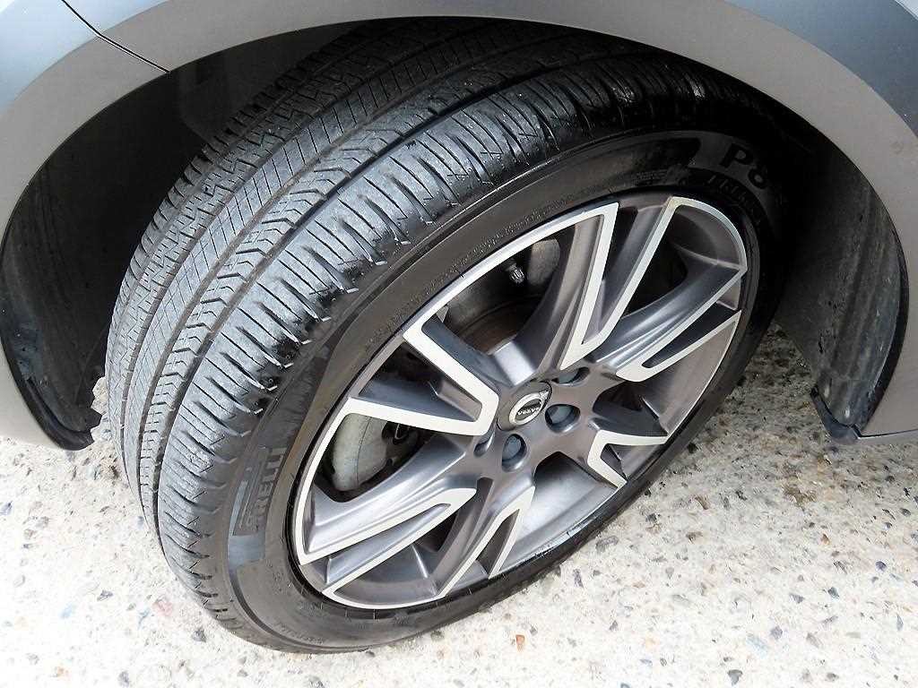 볼보 V90 V90 크로스컨트리 T5 프로 AWD 이미지 20