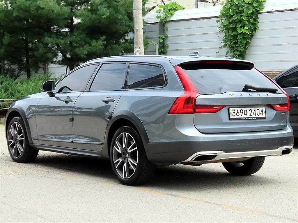 볼보 V90 V90 크로스컨트리 T5 프로 AWD 이미지 3