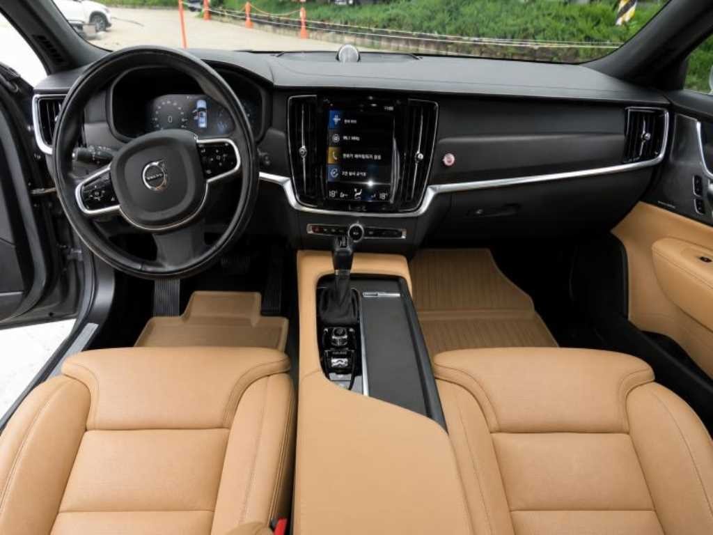 볼보 V90 V90 크로스컨트리 T5 프로 AWD 이미지 9