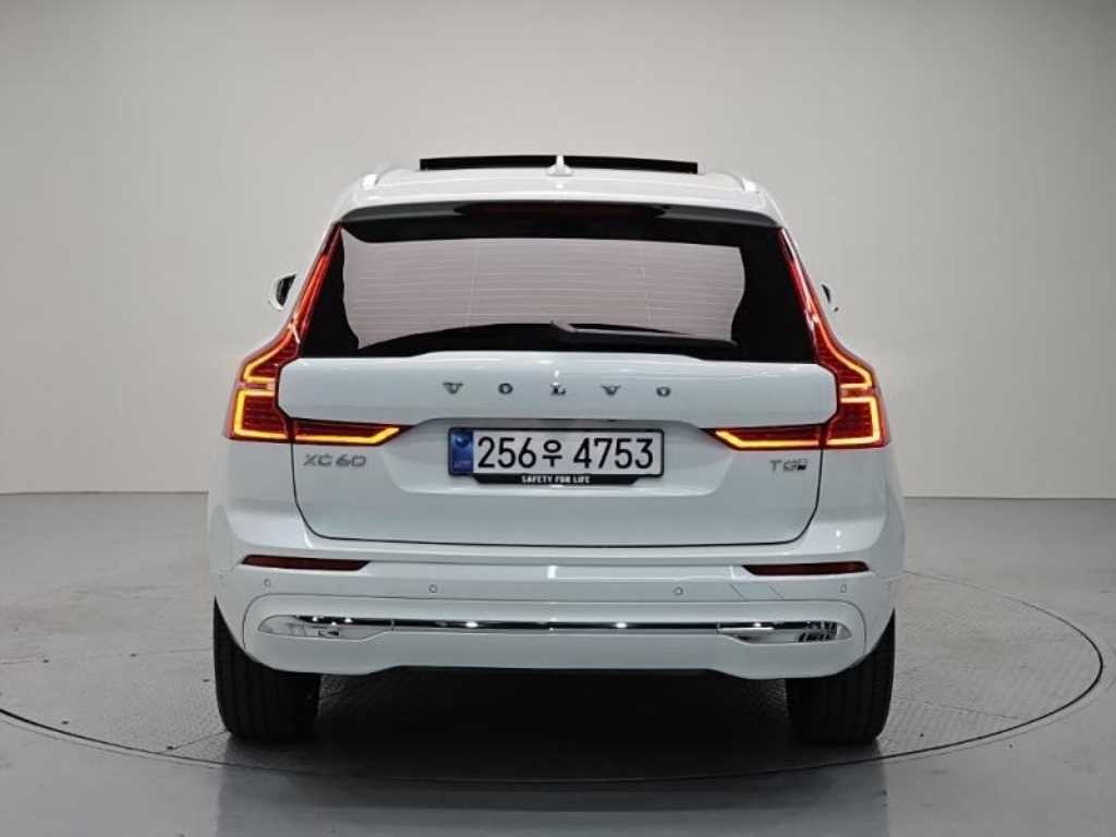 볼보 XC60 XC60(2세대) T8 AWD 울트라 브라이트 이미지 3