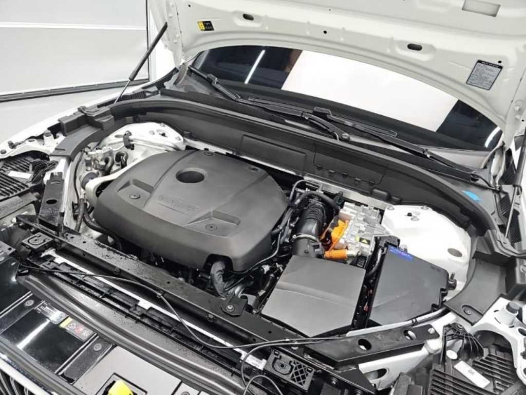 볼보 XC60 XC60(2세대) T8 AWD 울트라 브라이트 이미지 5