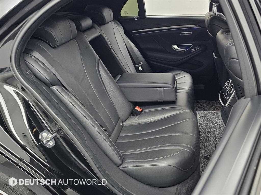 벤츠 S 클래스 S클래스-W222 S 350 d 4MATIC AMG Line 이미지 13
