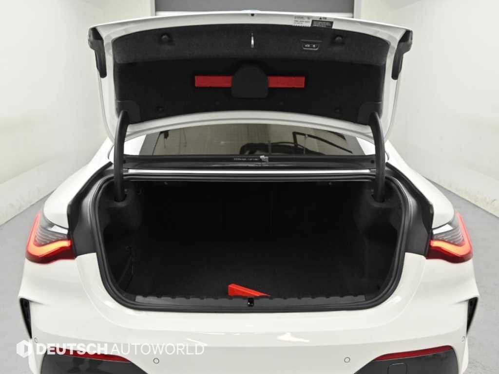 BMW 4시리즈 4시리즈 (G22) 420i 쿠페 M 스포츠 이미지 20