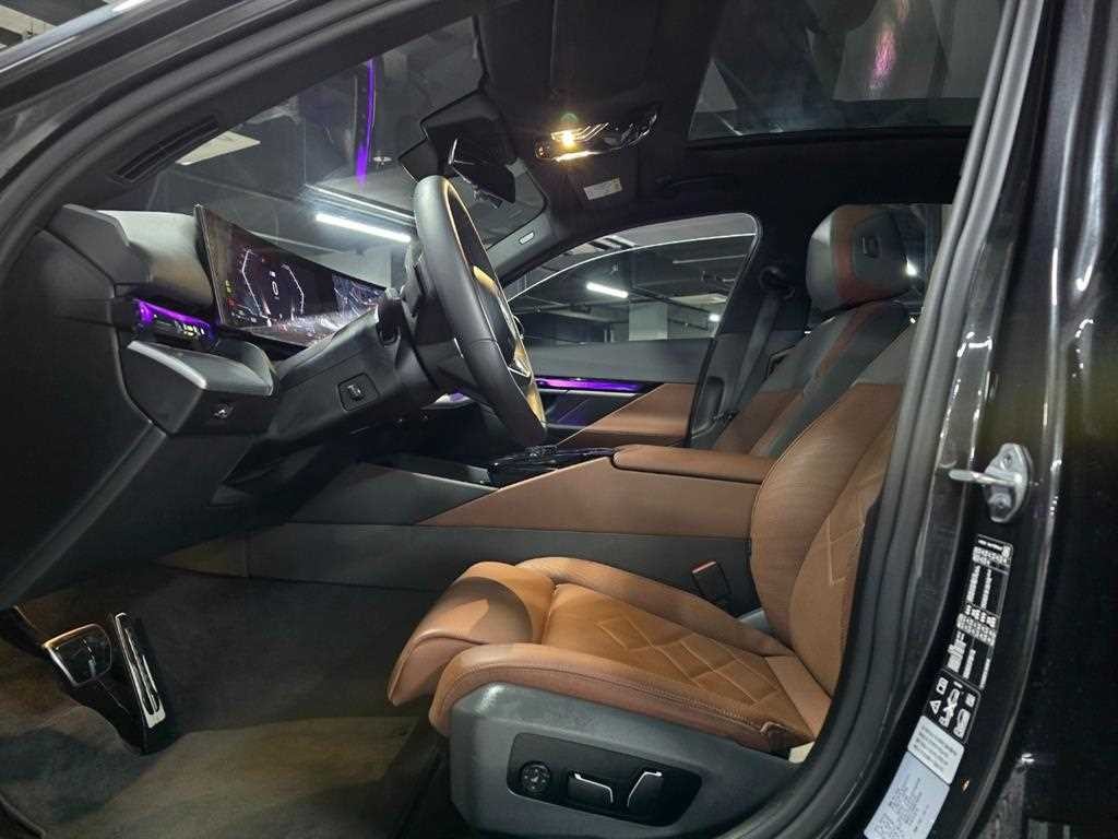 BMW 5시리즈 5시리즈 (G60) 530i xDrive M 스포츠 이미지 6