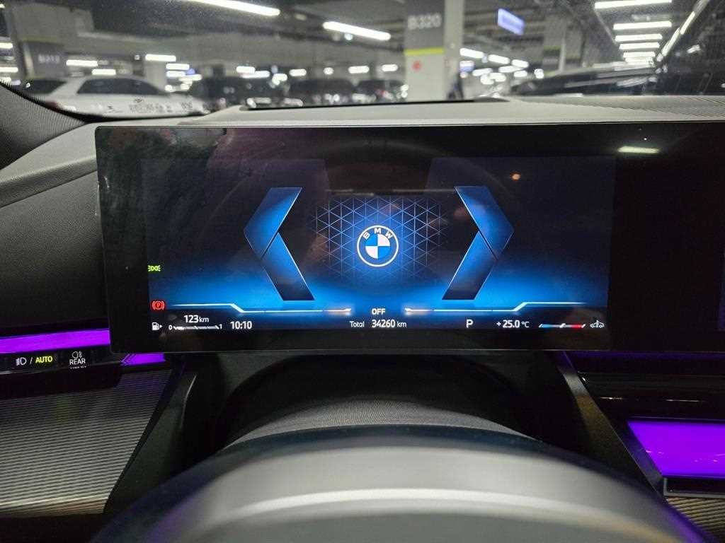 BMW 5시리즈 5시리즈 (G60) 530i xDrive M 스포츠 이미지 8