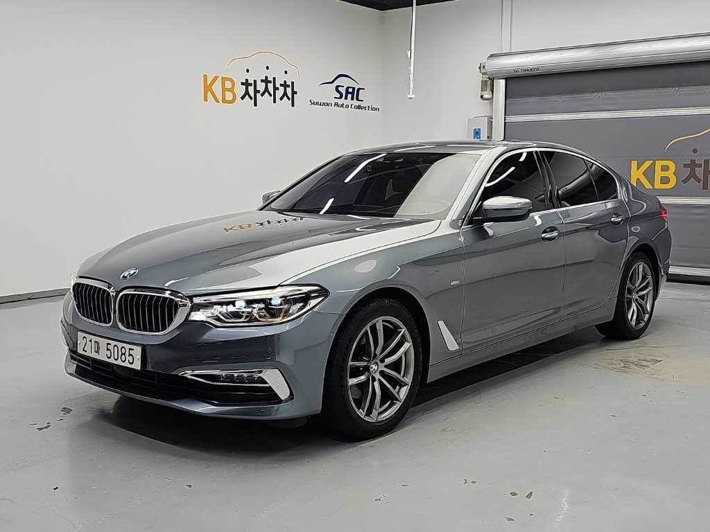 BMW 5시리즈 5시리즈 (G30) 520d 럭셔리 스페셜 에디션 이미지 2