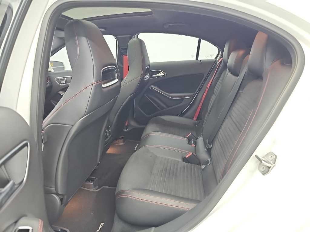 벤츠 A 클래스 A클래스 W176 A45 AMG 4MATIC 이미지 13