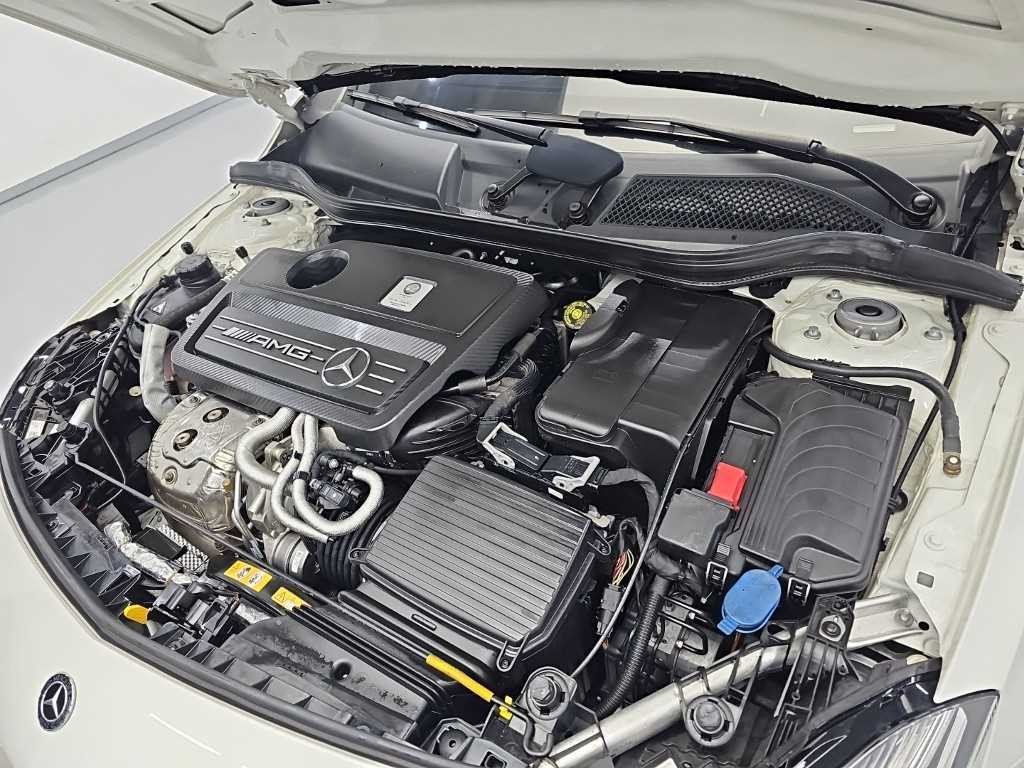 벤츠 A 클래스 A클래스 W176 A45 AMG 4MATIC 이미지 6