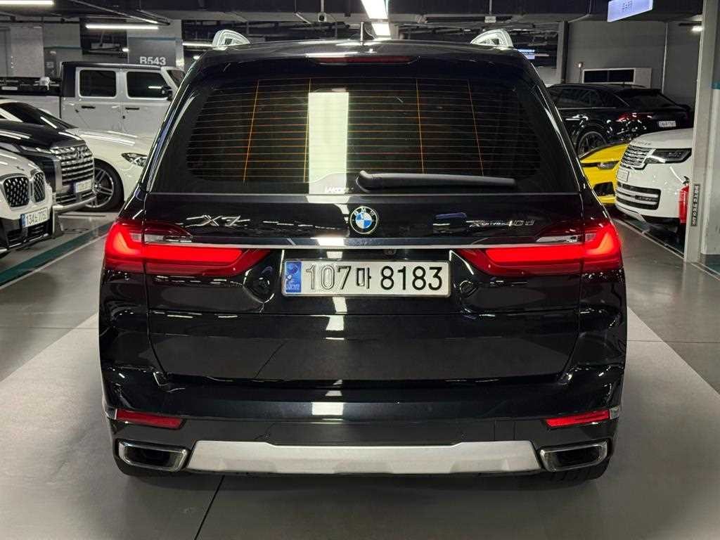 BMW X7 X7 (G07) xDrive 30d 디자인 퓨어 엑셀런스 6인승 이미지 4