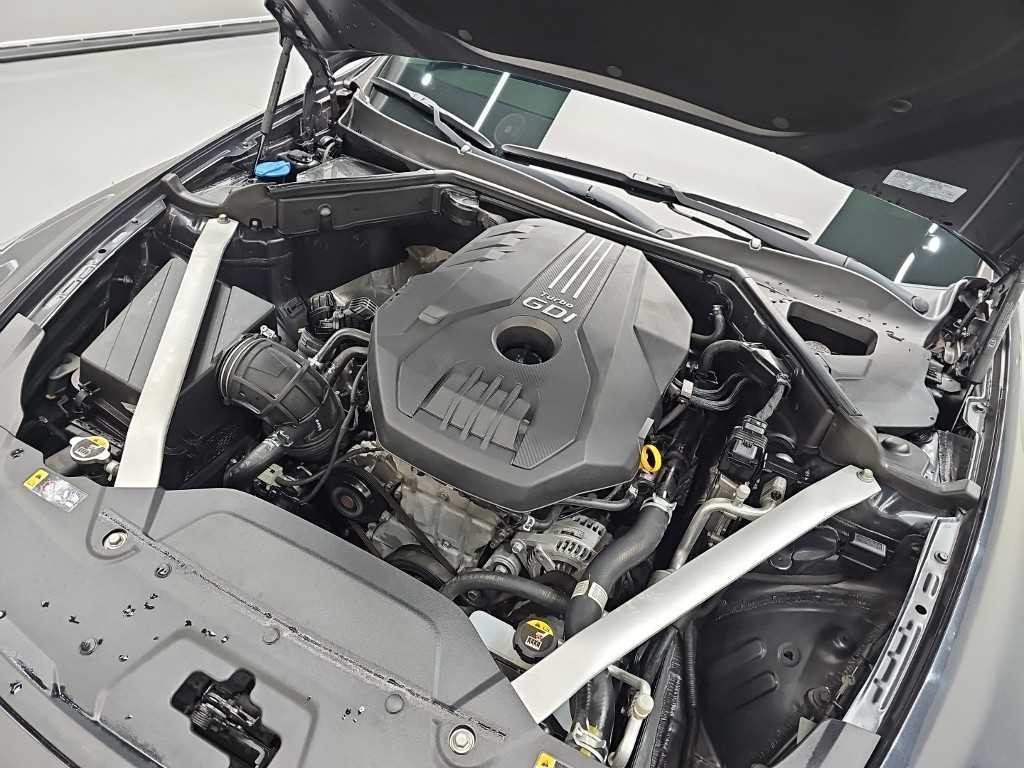 기아 스팅어 가솔린 2.0 터보 2WD 플래티넘 이미지 5