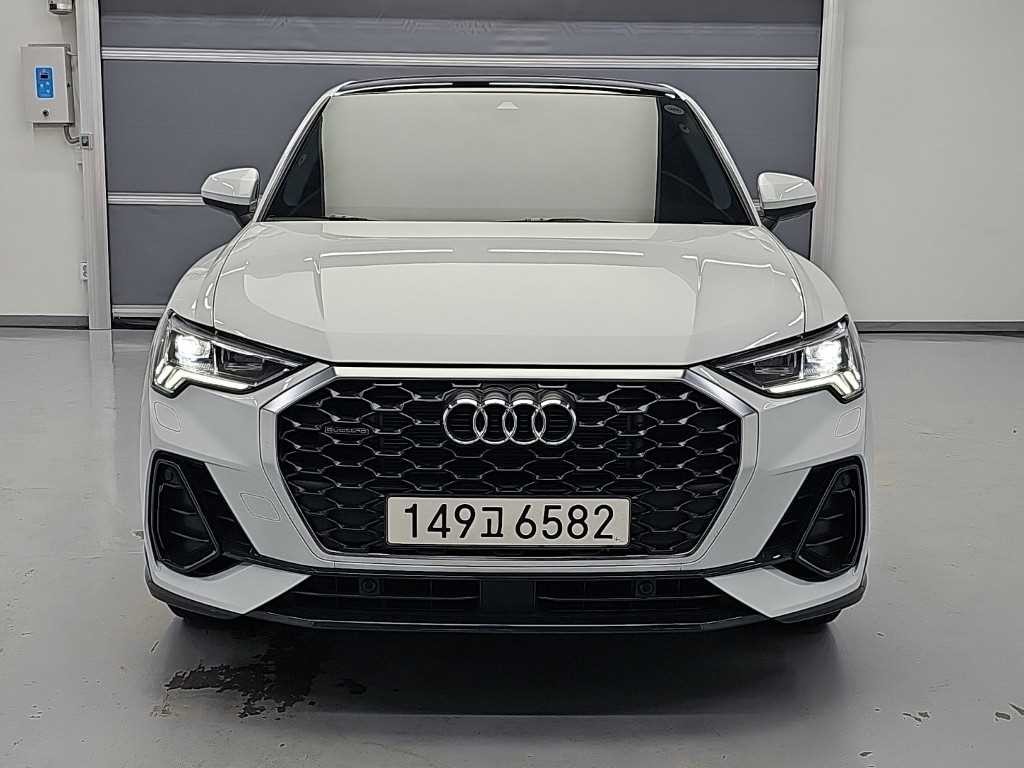 아우디 Q3 Q3 (F3) 40 TFSI 스포트백 콰트로 이미지 3