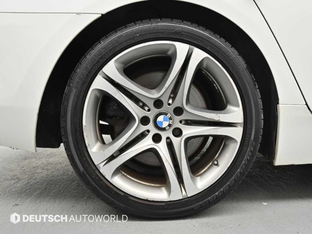 BMW 6시리즈 6시리즈 (F12) 640 그란쿠페 i 이미지 5