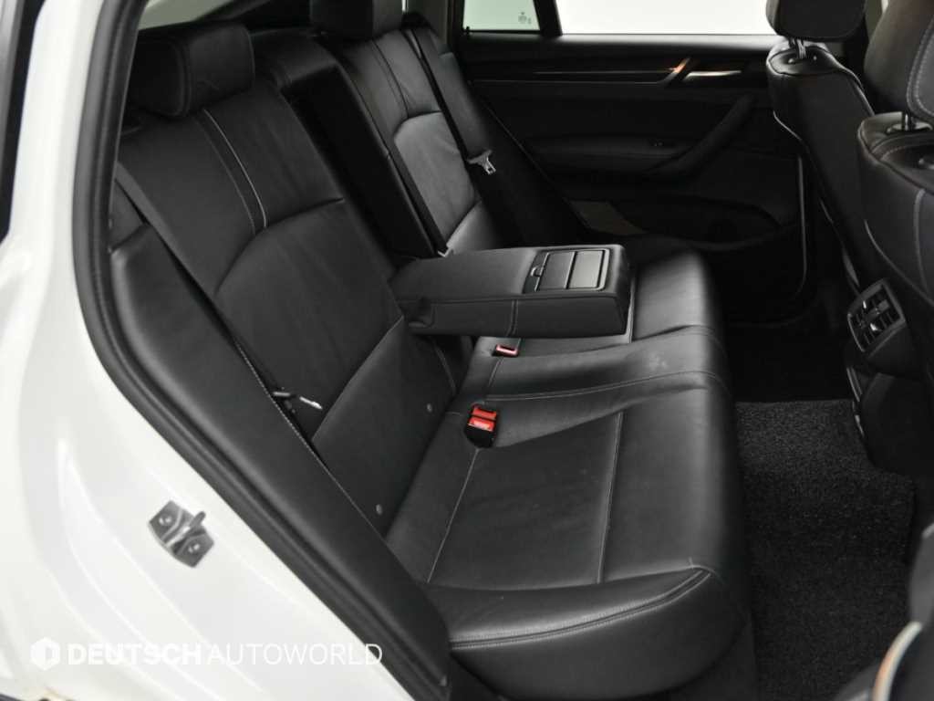 BMW X4 X4 (F26) xDrive 20d 이미지 12