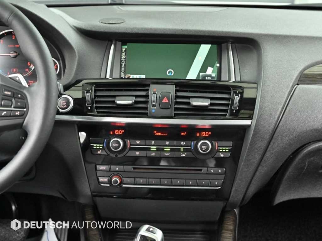 BMW X4 X4 (F26) xDrive 20d 이미지 14