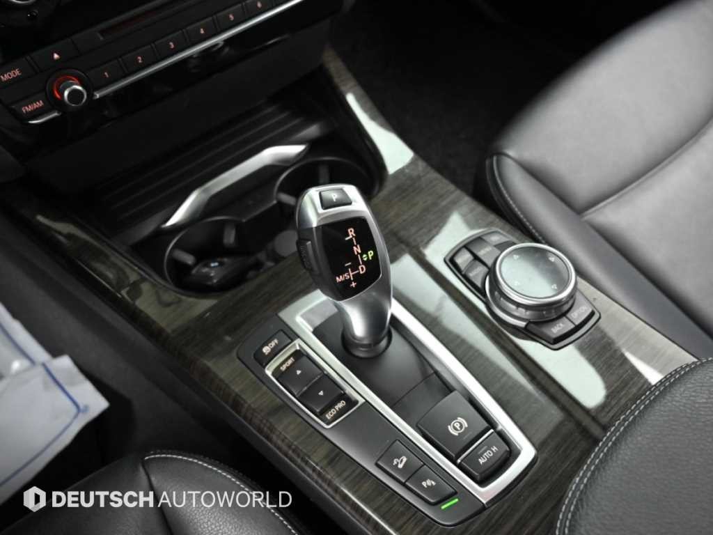 BMW X4 X4 (F26) xDrive 20d 이미지 9