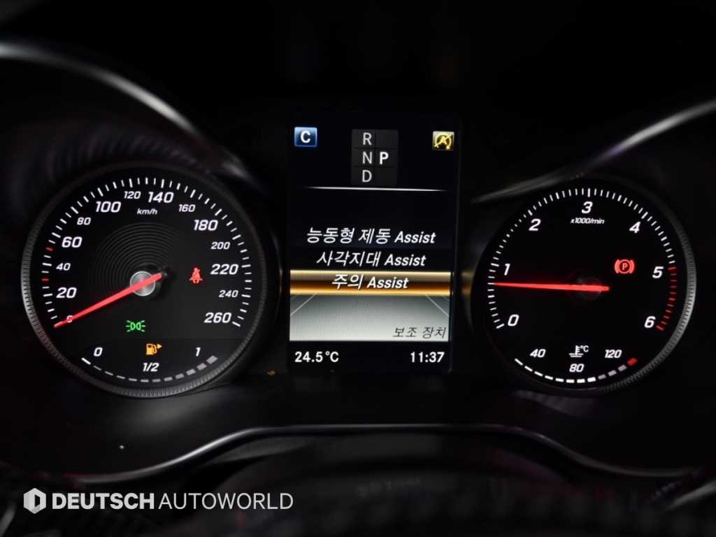 벤츠 GLC 클래스 GLC클래스 X253 GLC 220 d 4MATIC 프리미엄 쿠페 이미지 17