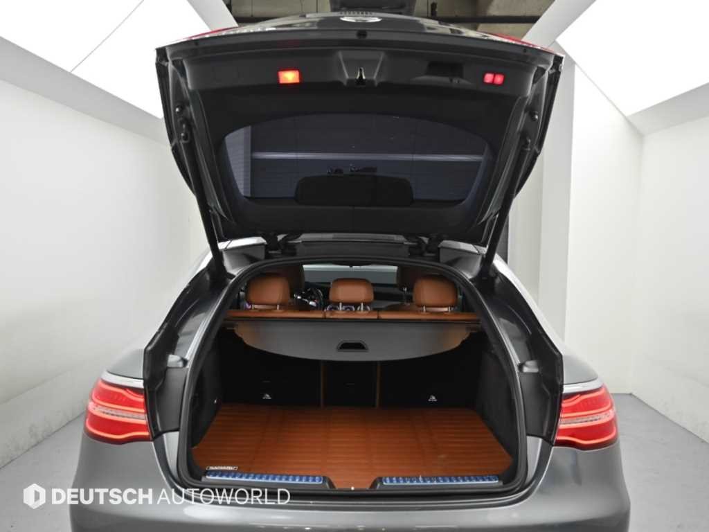 벤츠 GLC 클래스 GLC클래스 X253 GLC 220 d 4MATIC 프리미엄 쿠페 이미지 19