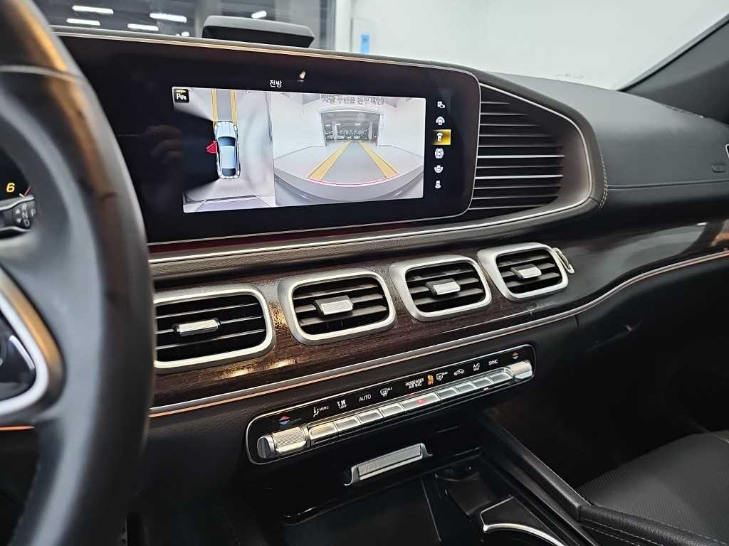 벤츠 GLE 클래스 GLE 클래스 W167 GLE 400d 4MATIC 쿠페 이미지 10
