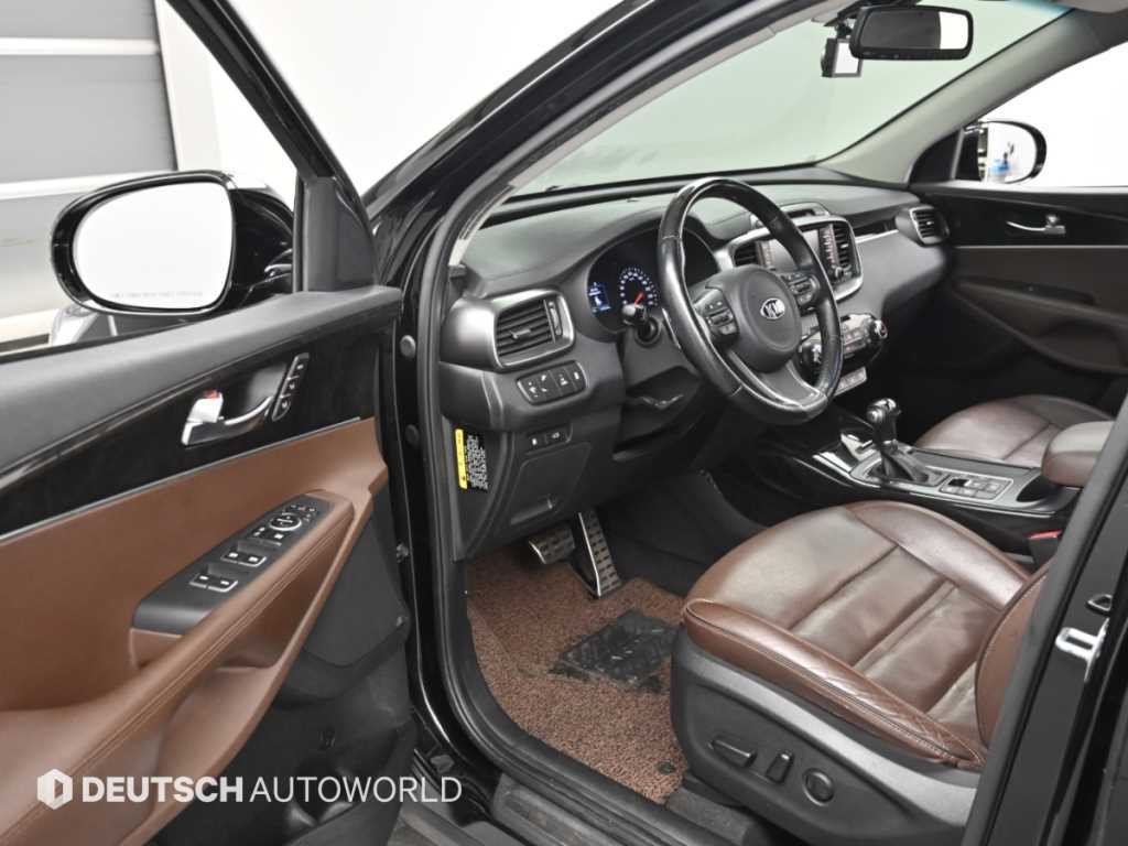 기아 쏘렌토 올 뉴 쏘렌토 디젤 2WD 2.0 노블레스 스페셜 이미지 11