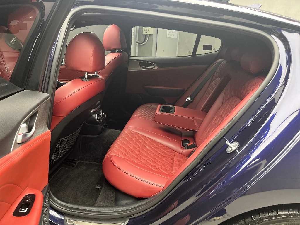 기아 스팅어 스팅어 마이스터 AWD 3.3 GT 마스터즈 터보 패키지 이미지 6