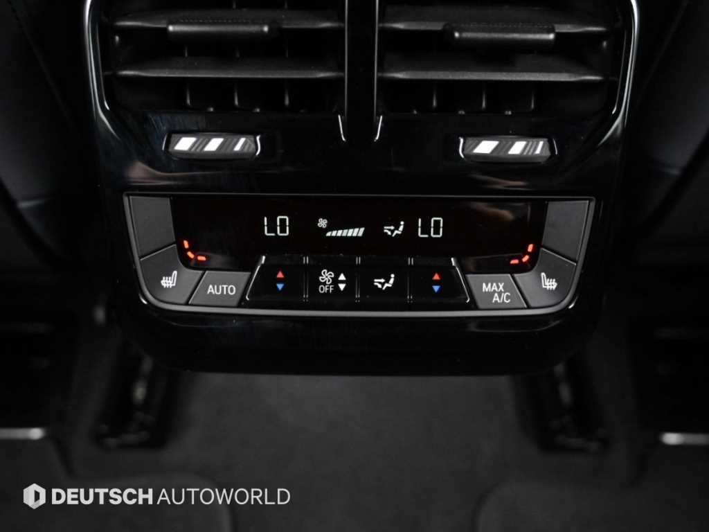 BMW iX xDrive 40 퍼스트 에디션 이미지 16