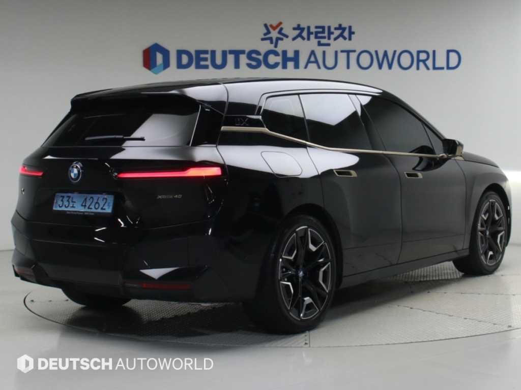 BMW iX xDrive 40 퍼스트 에디션 이미지 2