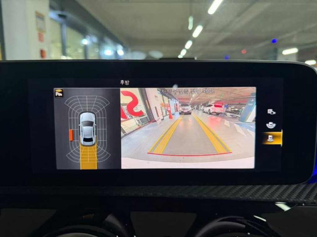 벤츠 A 클래스 A클래스 W177 A220 해치백 이미지 11