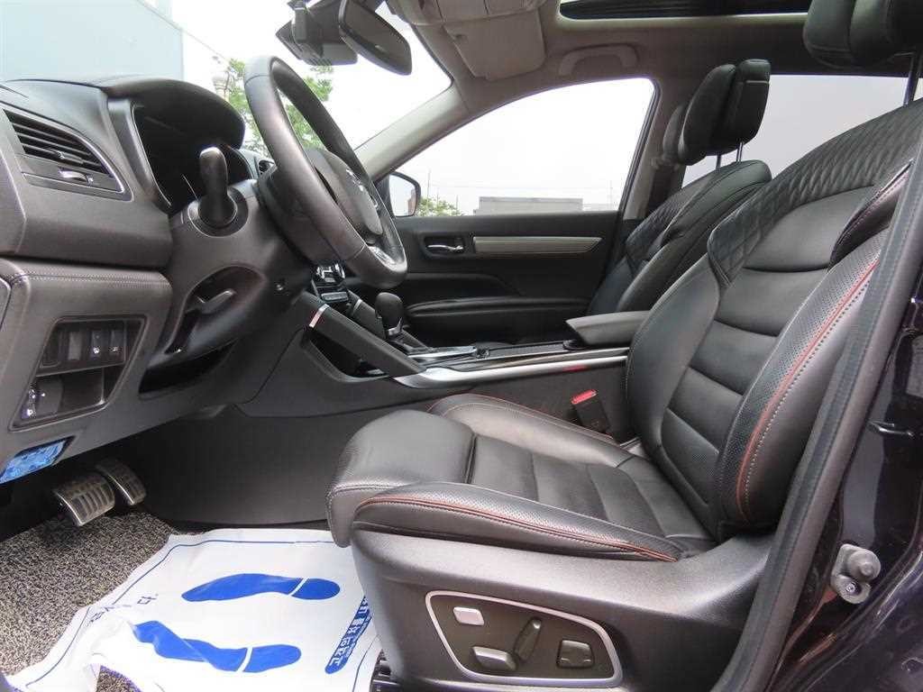 르노코리아(삼성) QM6 더뉴QM6 가솔린 2.0 GDe 프리미에르 2WD 이미지 15