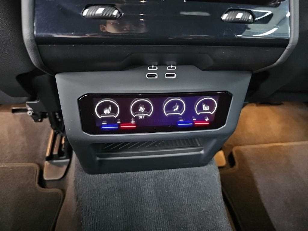 BMW 5시리즈 M5 7세대 4.4 이미지 12