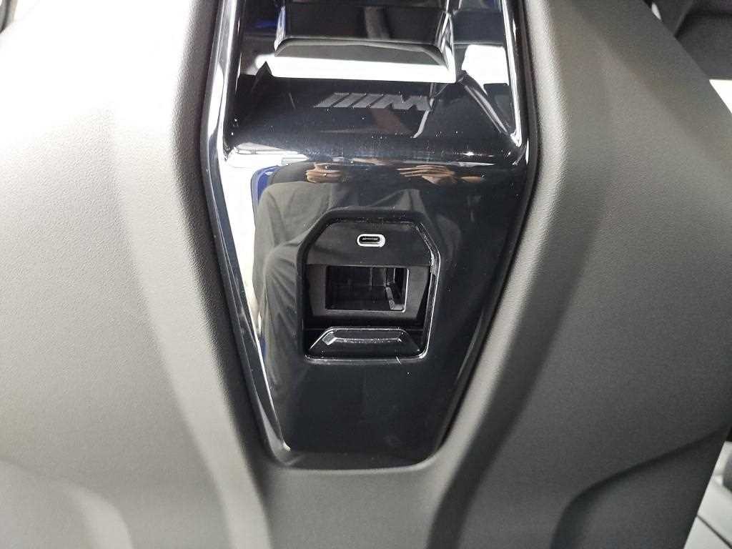 BMW 5시리즈 M5 7세대 4.4 이미지 13