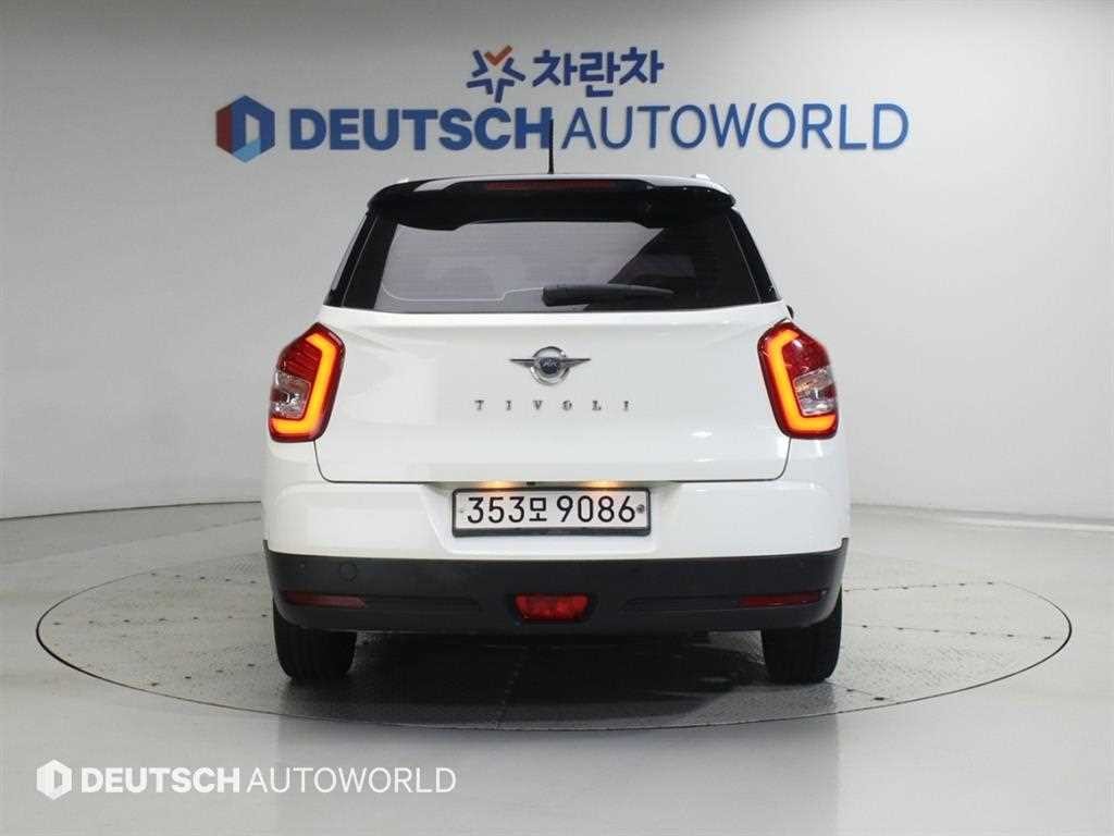 KG모빌리티(쌍용) 티볼리 티볼리 에어 2WD 디젤 1.6 RX 이미지 4