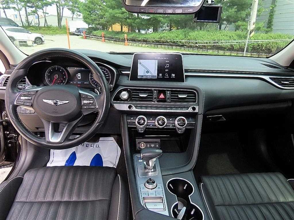 제네시스 G70 2.0T 슈프림 이미지 7