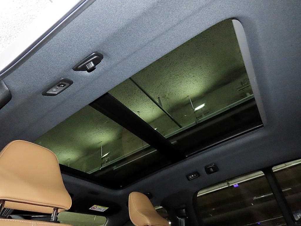 볼보 XC40 B4 AWD 인스크립션 이미지 16