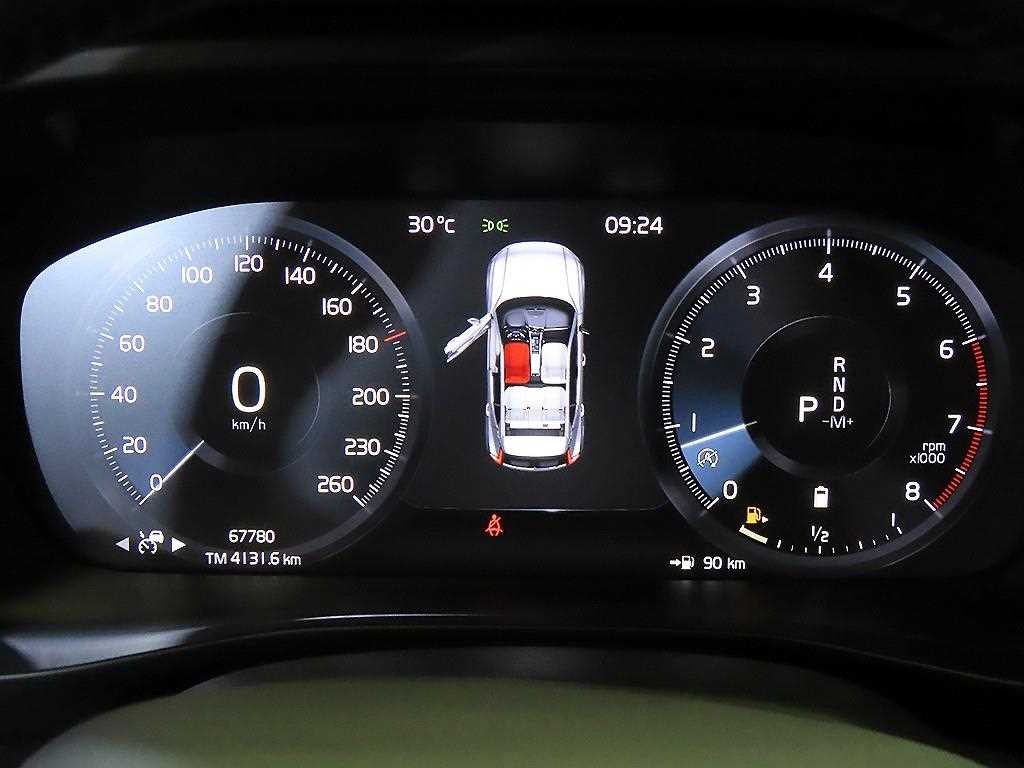 볼보 XC40 B4 AWD 인스크립션 이미지 9