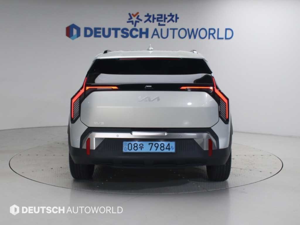 기아 EV3 스탠다드 어스 이미지 4