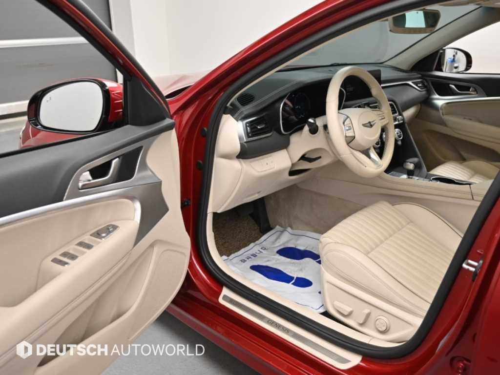 제네시스 G70 더 뉴 G70 가솔린 2.0T 2WD 이미지 11