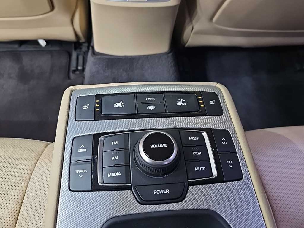 제네시스 G80 3.3 GDI AWD 프리미엄 럭셔리 이미지 15