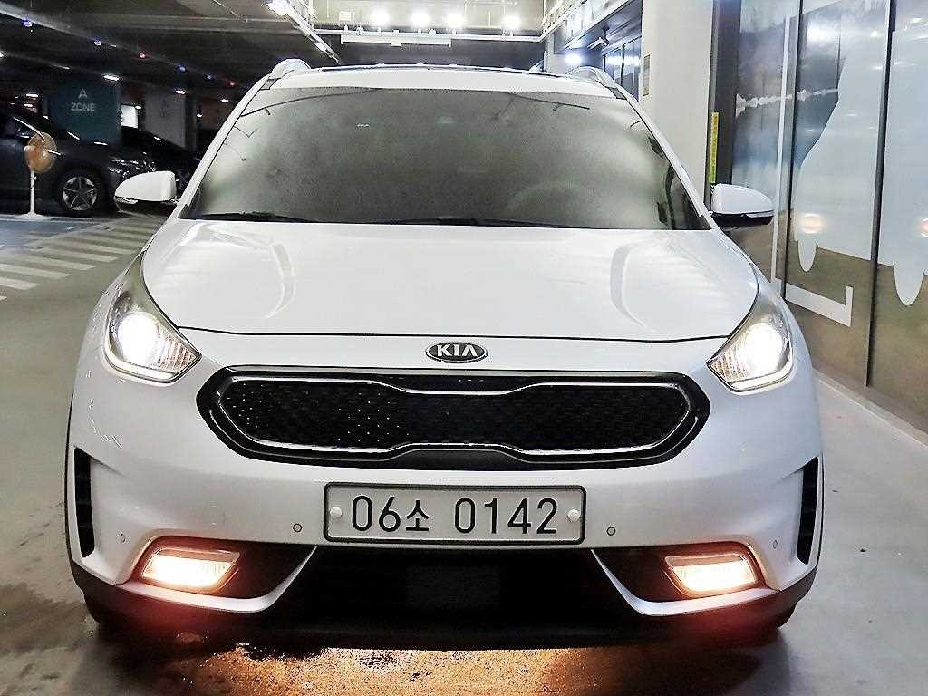 기아 니로 니로 PHEV 1.6 GDI 노블래스 이미지 2