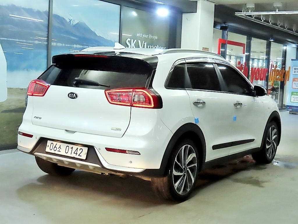 기아 니로 니로 PHEV 1.6 GDI 노블래스 이미지 4