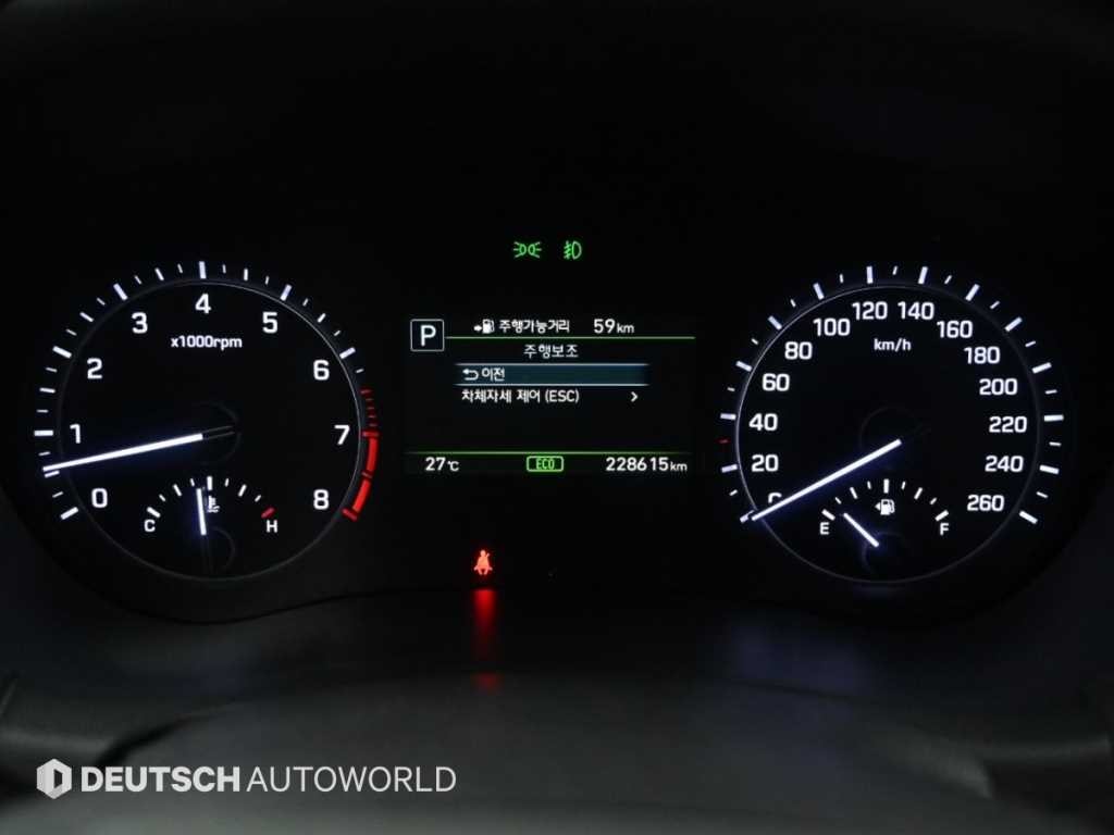 제네시스 G80 3.3 GDI AWD 럭셔리 이미지 8