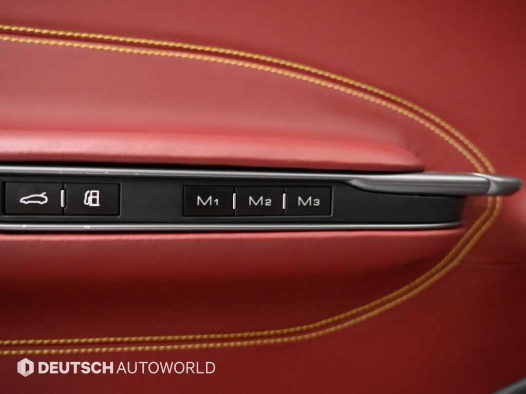 페라리 GTC4 루쏘 T3.9 V8 이미지 16