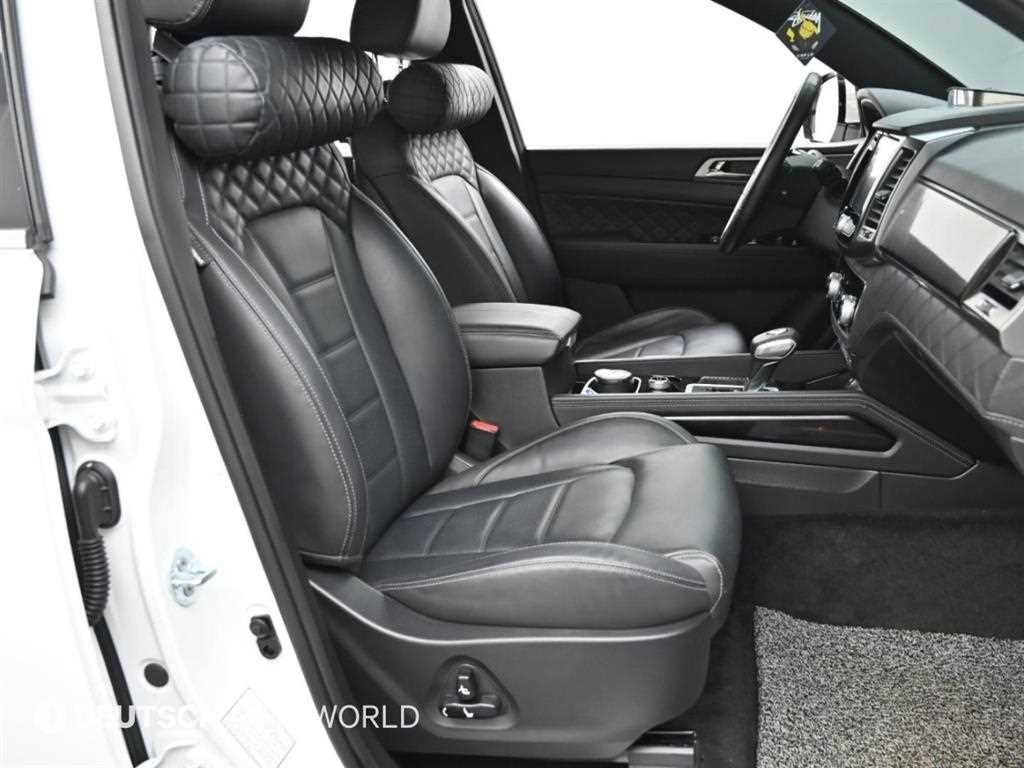 KG모빌리티(쌍용) 렉스턴 G4렉스턴 디젤 2.2 4WD 화이트 에디션 이미지 10