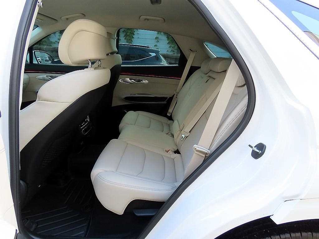 제네시스 GV70 2.5T 가솔린 AWD 기본형 이미지 6
