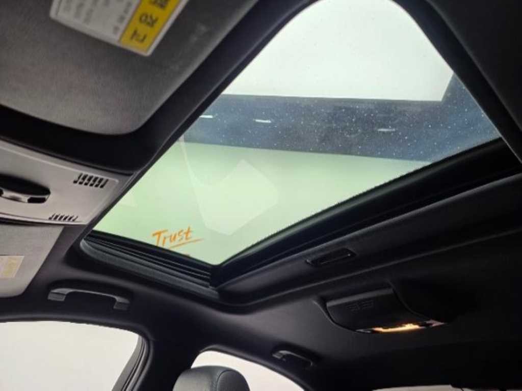 BMW 3시리즈 3시리즈 (E90) 320i 세단 M 스포츠 이미지 18