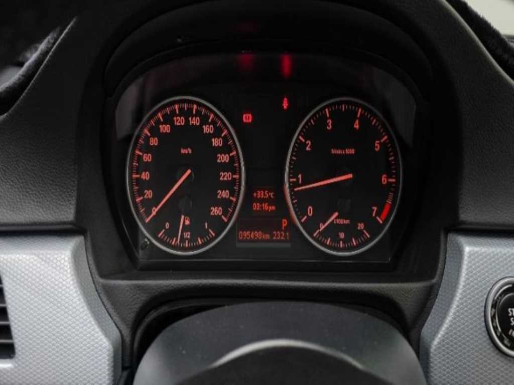 BMW 3시리즈 3시리즈 (E90) 320i 세단 M 스포츠 이미지 8