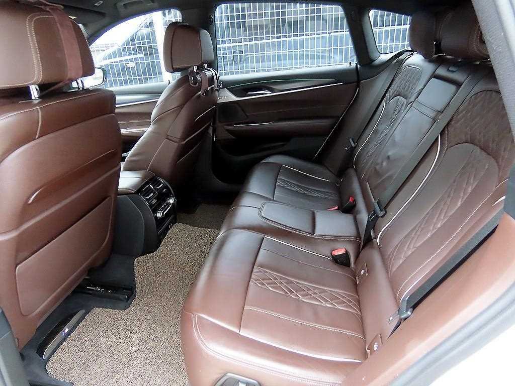 BMW 그란투리스모 6시리즈 GT (G32) 620d M 스포츠 이미지 6