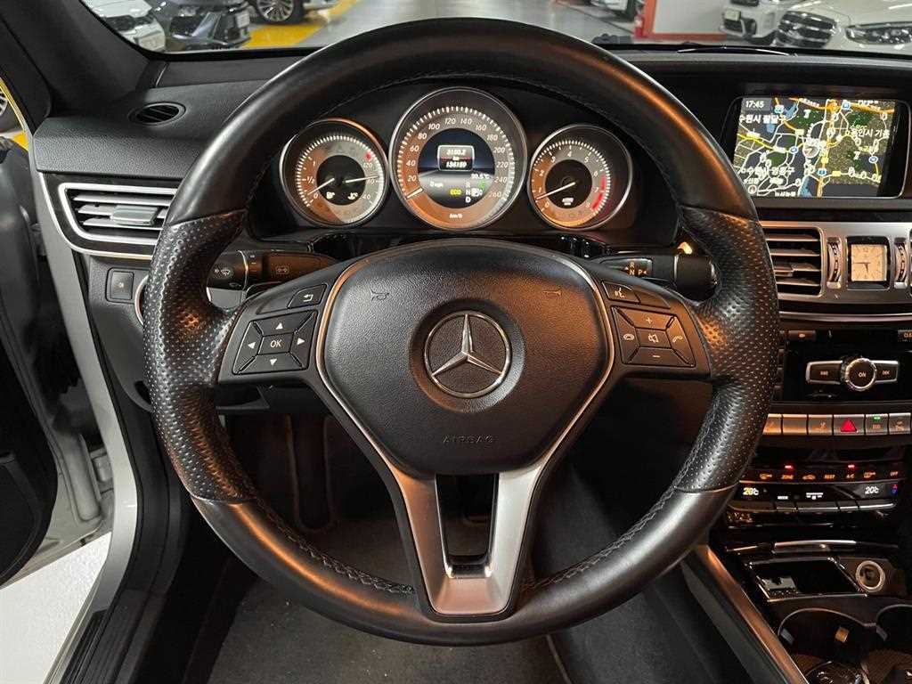 벤츠 E 클래스 E-클래스 W212 E350 4MATIC 이미지 20