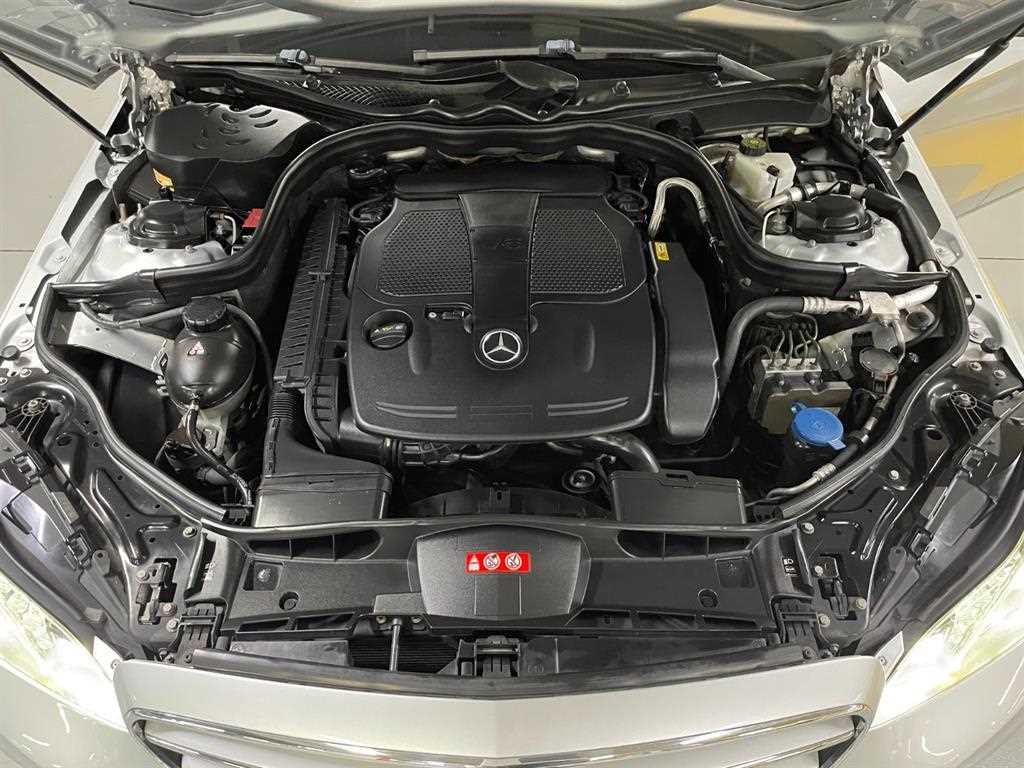 벤츠 E 클래스 E-클래스 W212 E350 4MATIC 이미지 5