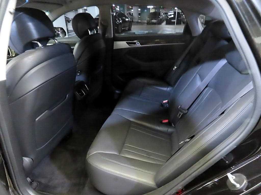 제네시스 G80 3.3 GDI AWD 럭셔리 이미지 7