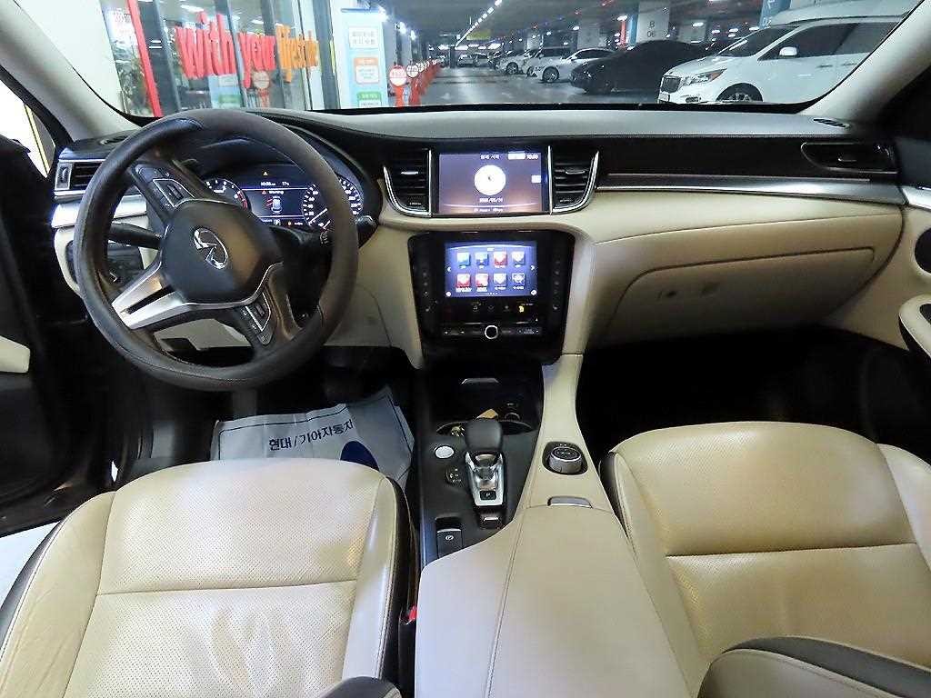 인피니티 QX QX50(P71A) 2.0 VC-T 에센셜 이미지 10